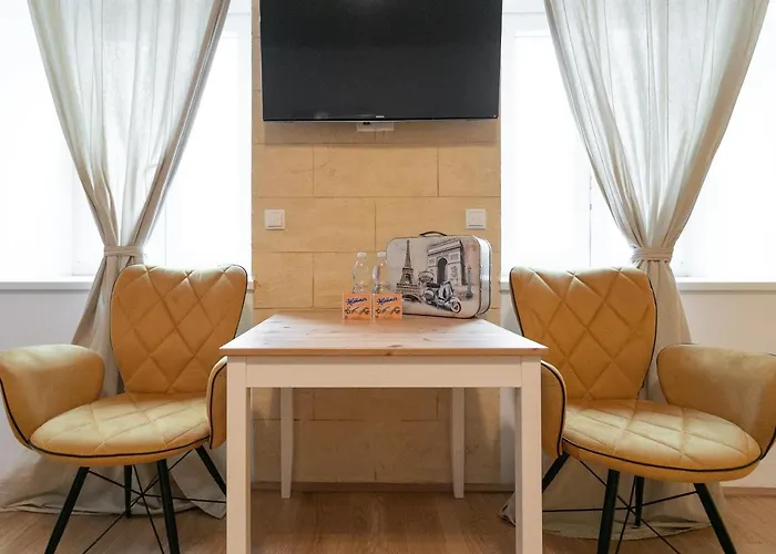 Apartment, Modern Und Neu Renoviert