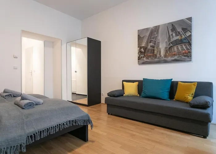 Apartment, Modern Und Neu Renoviert Вена