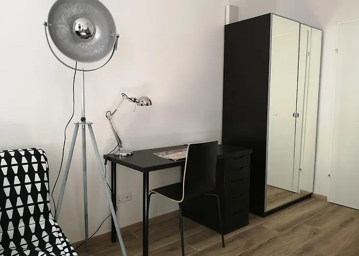 Apartment, Modern Und Neu Renoviert