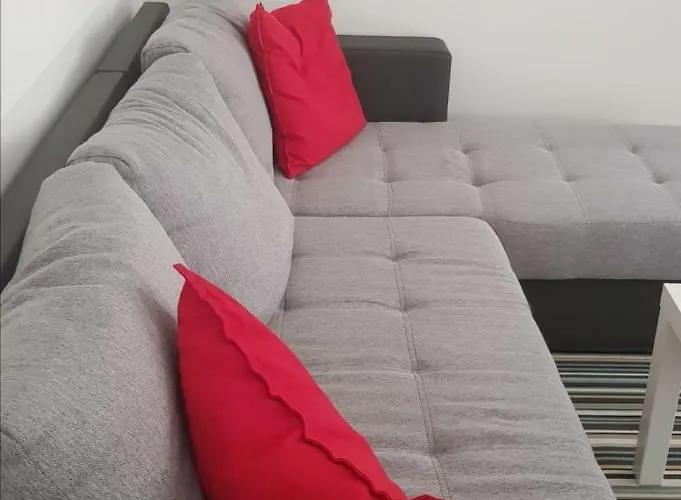 Apartment, Modern Und Neu Renoviert Апартаменты